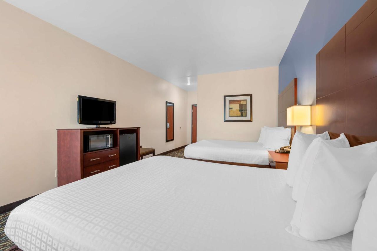 Best Western Plus Covered Bridge Inn Brazil Exterior photo